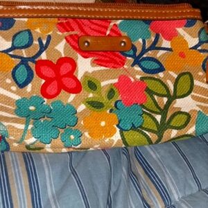 Relic wristlet